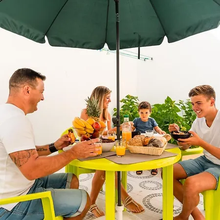 別荘 Casa Alegria By Cosycasa *